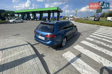 Универсал Volkswagen Golf Alltrack 2016 в 