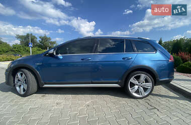 Универсал Volkswagen Golf Alltrack 2016 в 