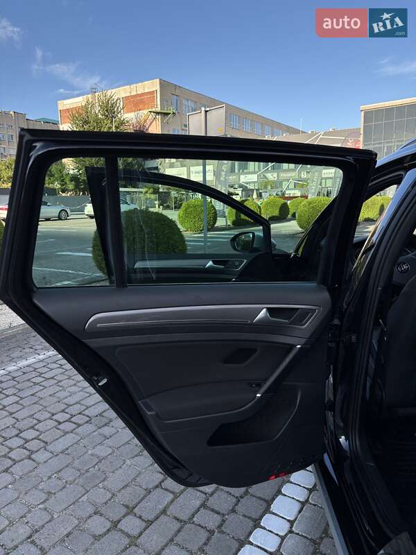 Универсал Volkswagen Golf Alltrack 2015 в Львове фото 9 Универсал Volkswagen Golf Alltrack 2015 в Львове