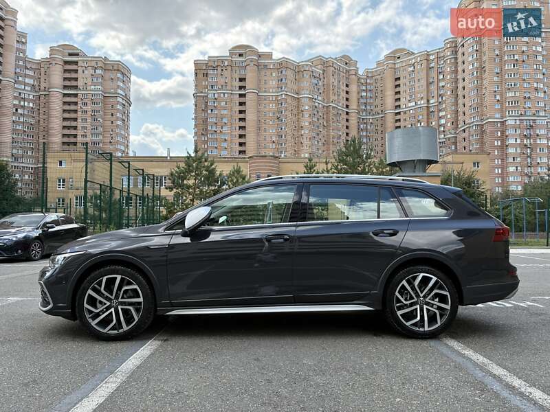 Volkswagen Golf Alltrack 2021