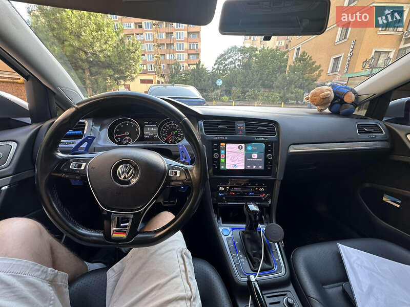 Универсал Volkswagen Golf Alltrack 2016 в Одессе