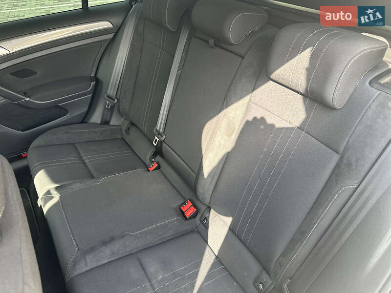 Универсал Volkswagen Golf Alltrack 2018 в Луцке фото 26 Универсал Volkswagen Golf Alltrack 2018 в Луцке