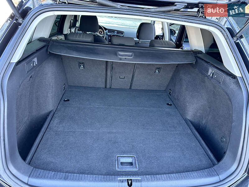 Универсал Volkswagen Golf Alltrack 2018 в Луцке фото 37 Универсал Volkswagen Golf Alltrack 2018 в Луцке