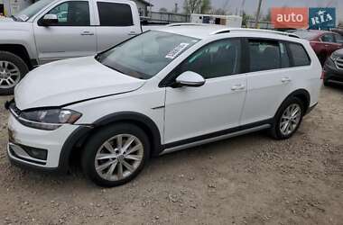 Универсал Volkswagen Golf Alltrack 2019 в Трускавце
