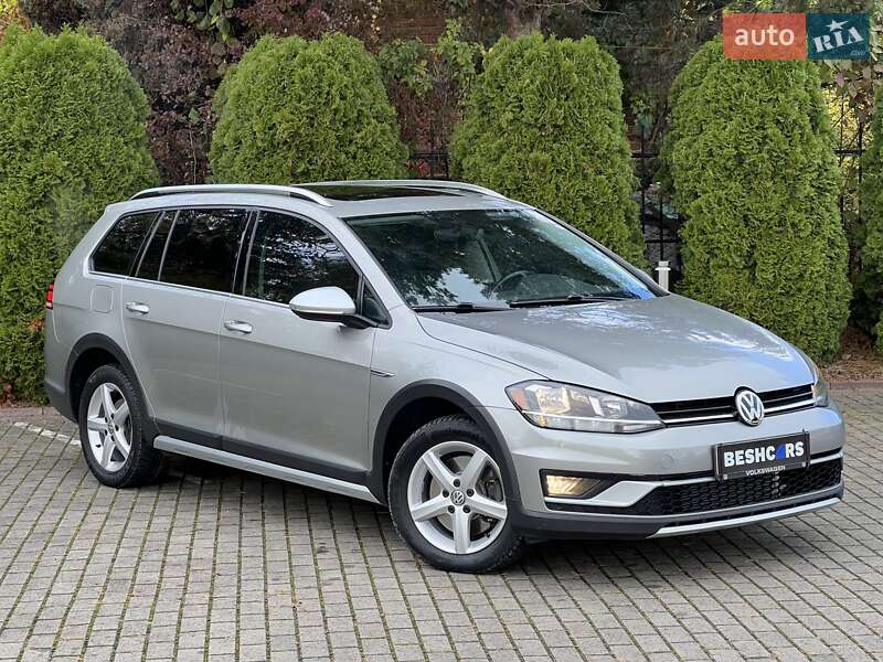 Універсал Volkswagen Golf Alltrack 2019 в Львові