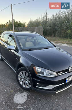 Універсал Volkswagen Golf Alltrack 2016 в Житомирі