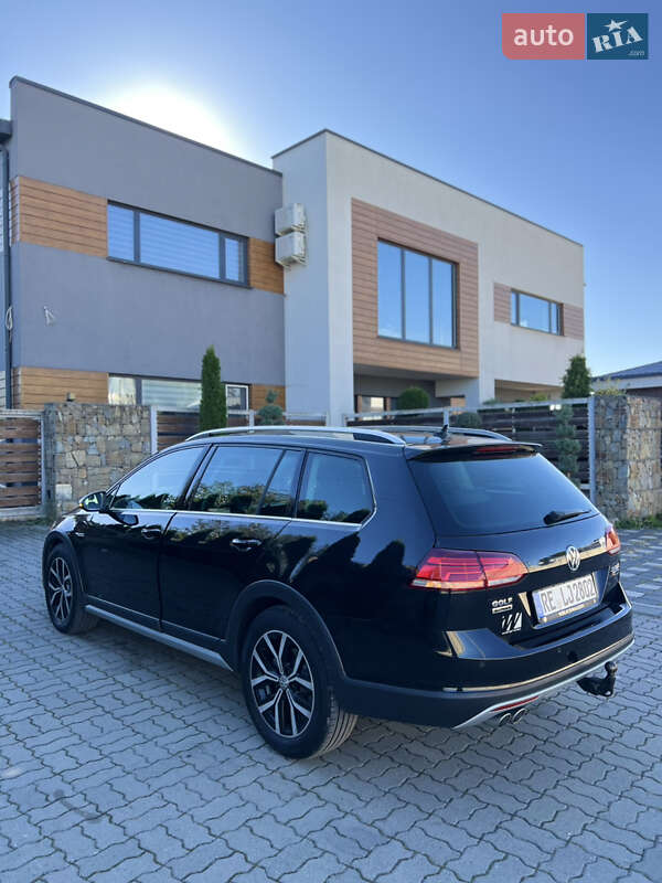 Універсал Volkswagen Golf Alltrack 2018 в Дрогобичі