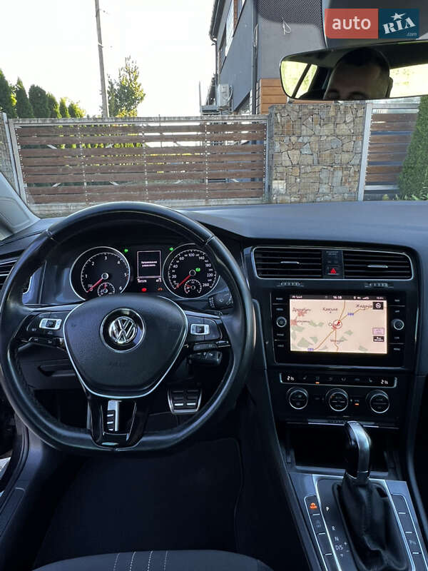 Універсал Volkswagen Golf Alltrack 2018 в Дрогобичі