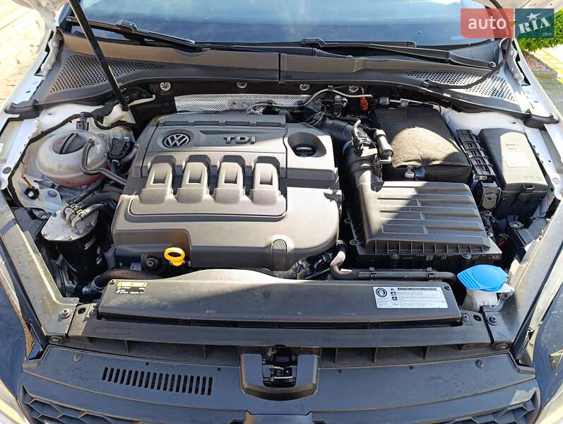 Универсал Volkswagen Golf Alltrack 2016 в Житомире