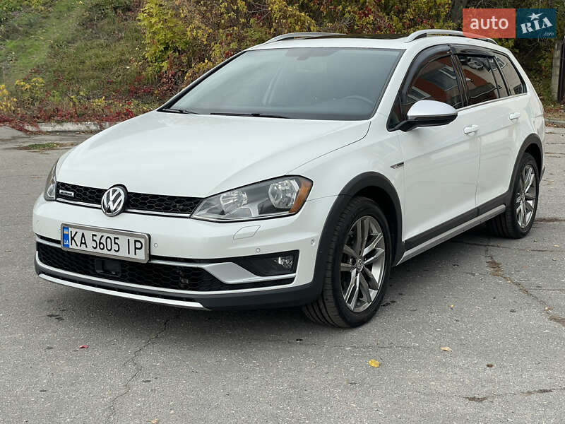 Volkswagen Golf Alltrack 2016