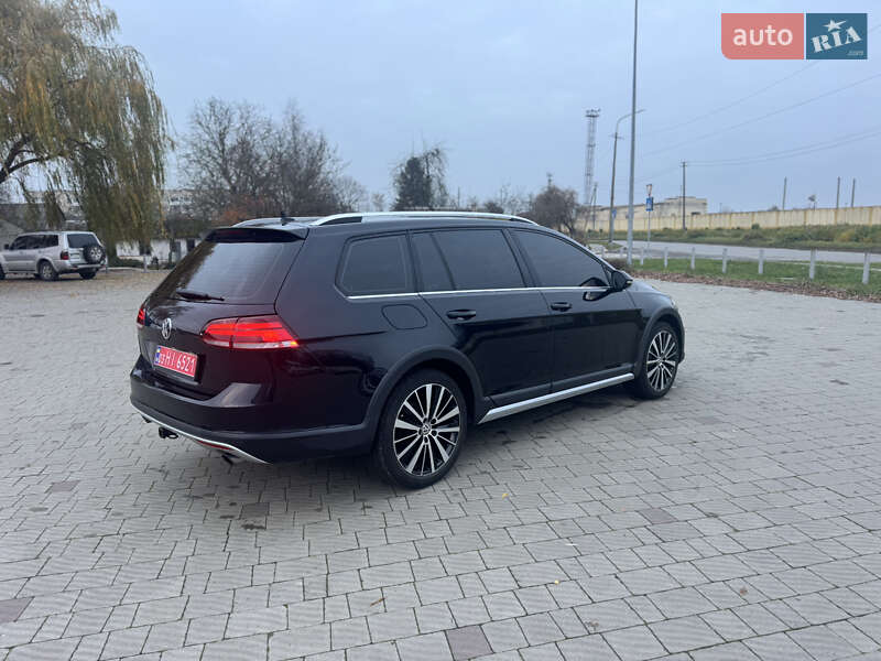 Универсал Volkswagen Golf Alltrack 2019 в Владимире фото 29 Универсал Volkswagen Golf Alltrack 2019 в Владимире