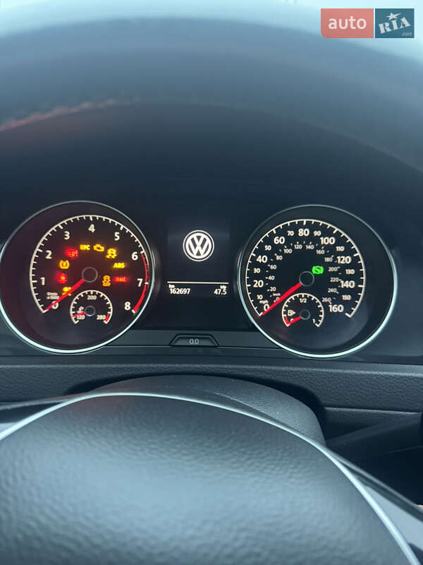 Универсал Volkswagen Golf Alltrack 2019 в Владимире фото 43 Универсал Volkswagen Golf Alltrack 2019 в Владимире