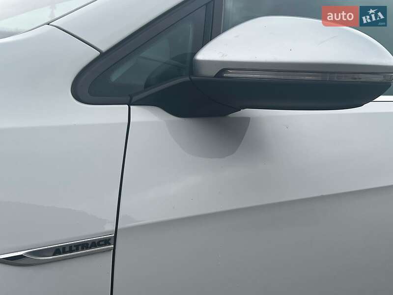 Універсал Volkswagen Golf Alltrack 2016 в Львові