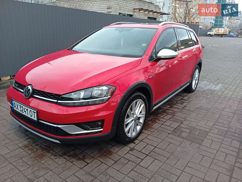 Универсал Volkswagen Golf Alltrack 2019 в Днепре