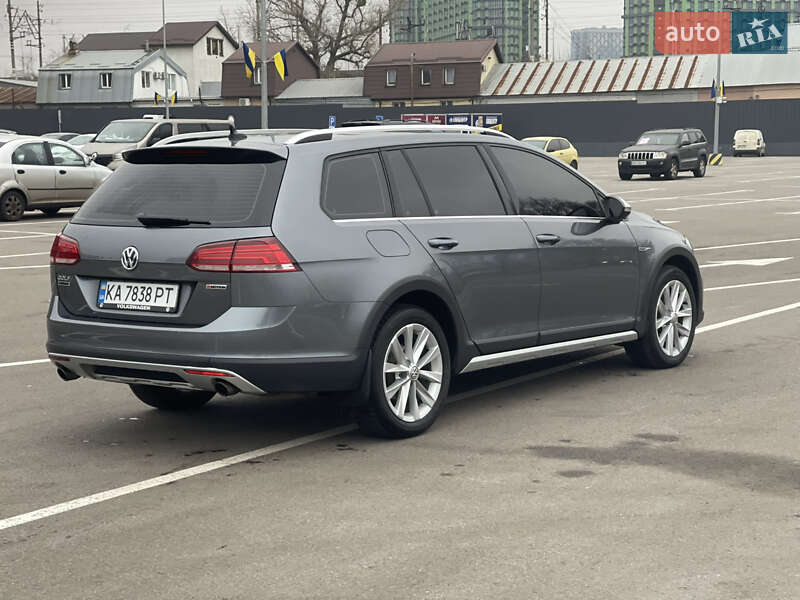 Универсал Volkswagen Golf Alltrack 2018 в Киеве фото 6 Универсал Volkswagen Golf Alltrack 2018 в Киеве
