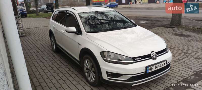 Універсал Volkswagen Golf Alltrack 2019 в Дніпрі фото 3 Універсал Volkswagen Golf Alltrack 2019 в Дніпрі
