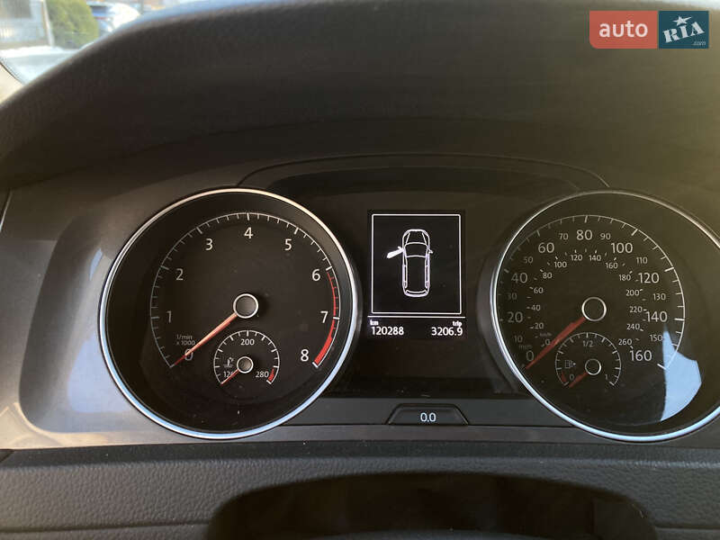 Универсал Volkswagen Golf Alltrack 2017 в Ровно