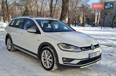 Универсал Volkswagen Golf Alltrack 2017 в Запорожье