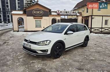 Универсал Volkswagen Golf Alltrack 2016 в Каменец-Подольском
