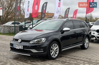 Універсал Volkswagen Golf Alltrack 2017 в Бердичеві