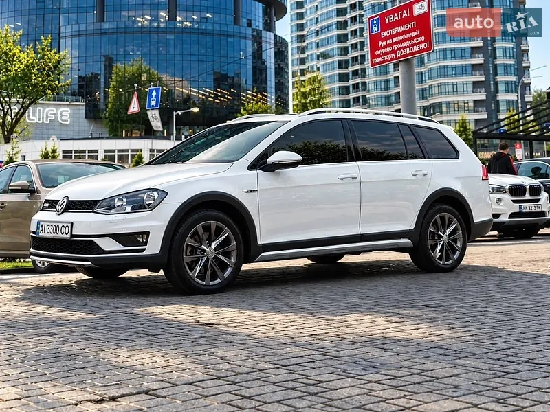 Volkswagen Golf Alltrack