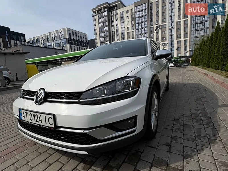 Volkswagen Golf Alltrack