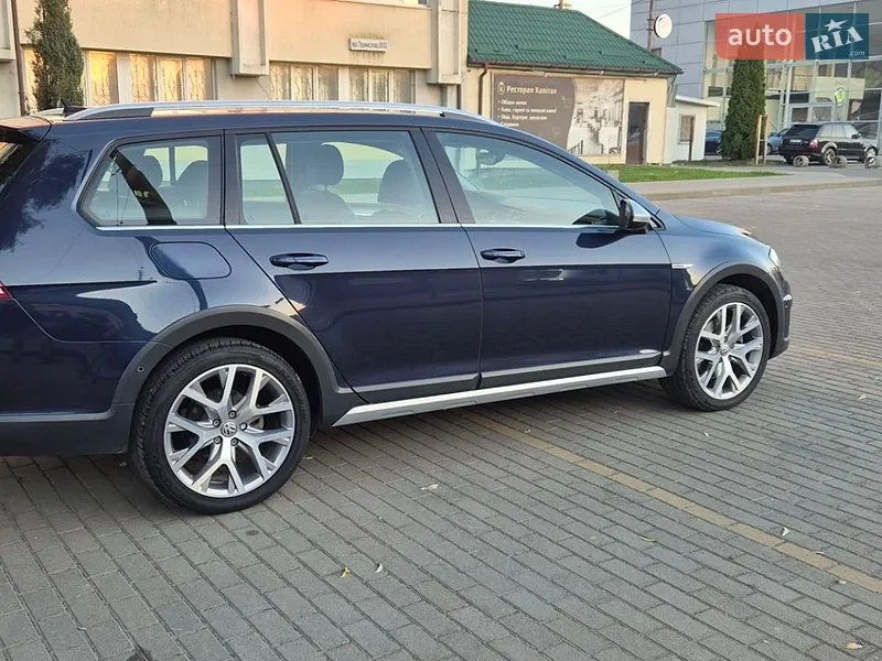 Volkswagen Golf Alltrack