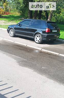 Хэтчбек Volkswagen Golf GTD 1993 в Кривом Роге