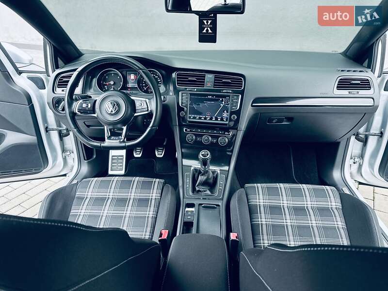 Хэтчбек Volkswagen Golf GTD 2013 в Мукачево