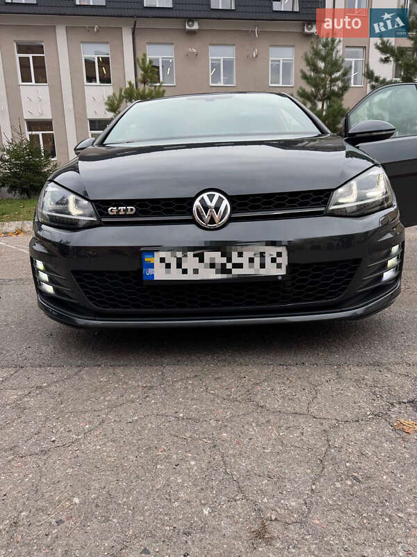 Хетчбек Volkswagen Golf GTD 2016 в Києві фото Хетчбек Volkswagen Golf GTD 2016 в Києві