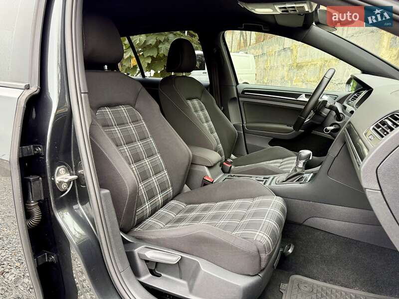 Хетчбек Volkswagen Golf GTD 2016 в Харкові фото 12 Хетчбек Volkswagen Golf GTD 2016 в Харкові