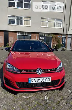 Volkswagen Golf GTI 2016