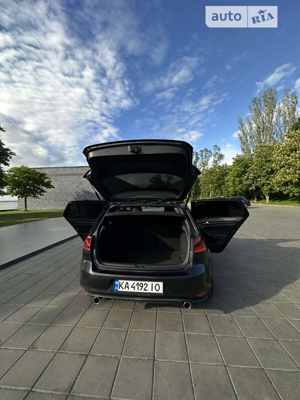 Хэтчбек Volkswagen Golf GTI 2014 в Кременчуге