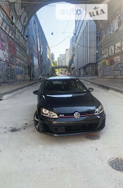 Хэтчбек Volkswagen Golf GTI 2017 в Одессе