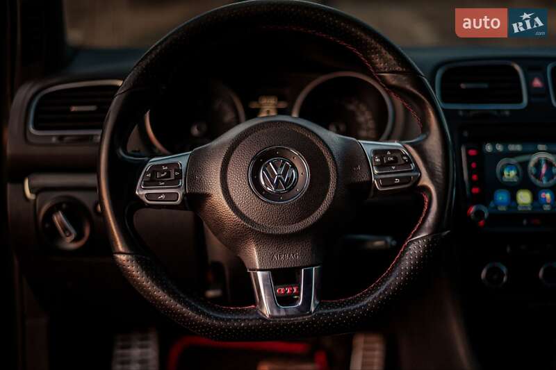 Хетчбек Volkswagen Golf GTI 2012 в Черкасах фото 24 Хетчбек Volkswagen Golf GTI 2012 в Черкасах