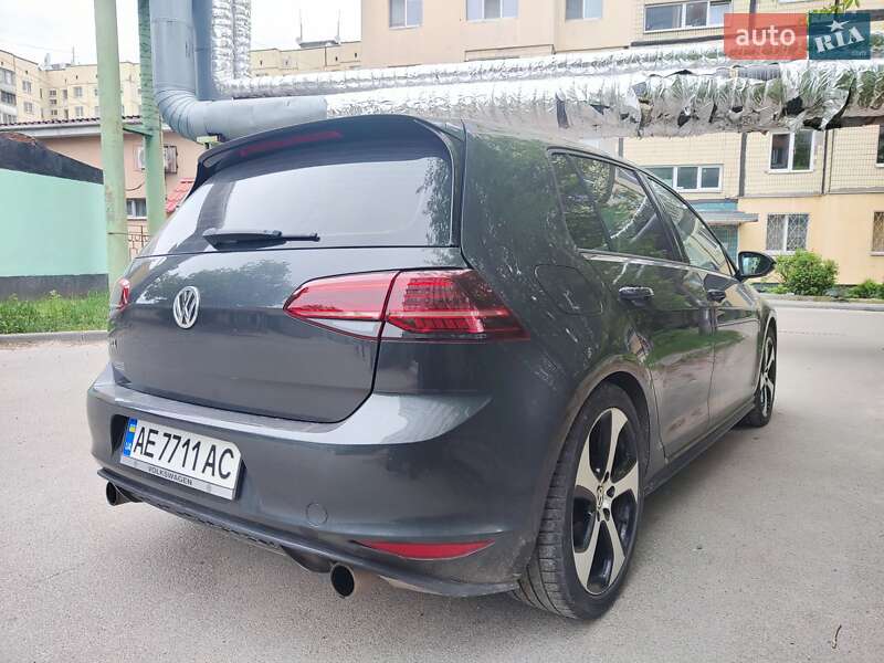 Хэтчбек Volkswagen Golf GTI 2015 в Днепре фото 6 Хэтчбек Volkswagen Golf GTI 2015 в Днепре