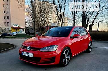 Хэтчбек Volkswagen Golf GTI 2014 в Киеве