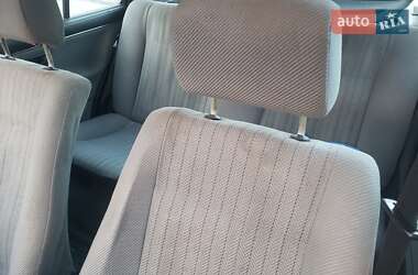 Хэтчбек Volkswagen Golf GTI 1989 в 