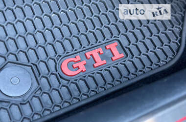 Хетчбек Volkswagen Golf GTI 2015 в Києві