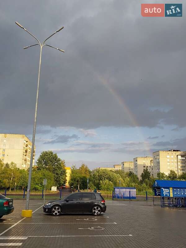 Хетчбек Volkswagen Golf GTI 2012 в Дрогобичі