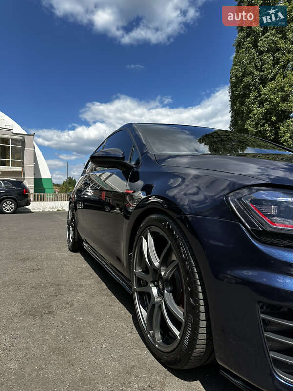 Хэтчбек Volkswagen Golf GTI 2016 в Одессе