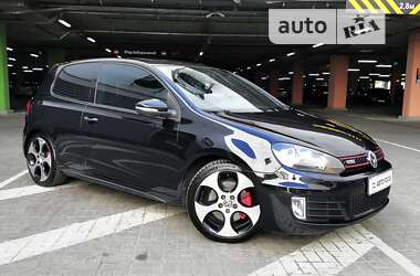 Хэтчбек Volkswagen Golf GTI 2009 в Киеве