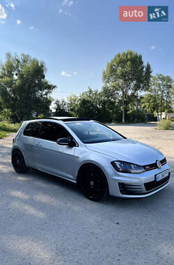 Хетчбек Volkswagen Golf GTI 2015 в Києві