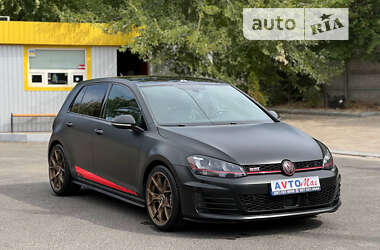 Хэтчбек Volkswagen Golf GTI 2017 в Кривом Роге