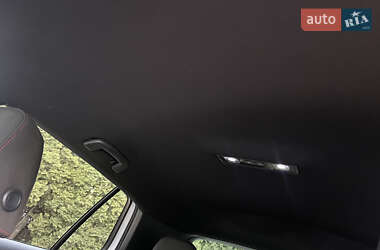 Хэтчбек Volkswagen Golf GTI 2016 в 