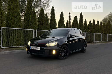 Хэтчбек Volkswagen Golf GTI 2011 в Смеле