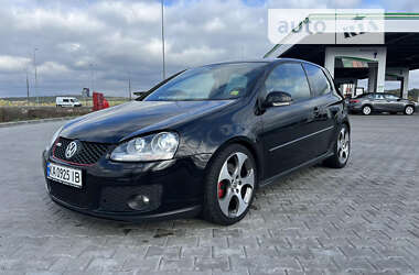 Хэтчбек Volkswagen Golf GTI 2006 в Киеве