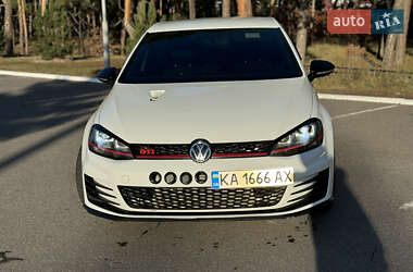 Хетчбек Volkswagen Golf GTI 2015 в Києві