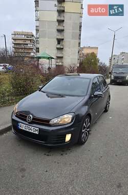 Хэтчбек Volkswagen Golf GTI 2012 в Киеве