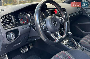 Хэтчбек Volkswagen Golf GTI 2013 в Черновцах